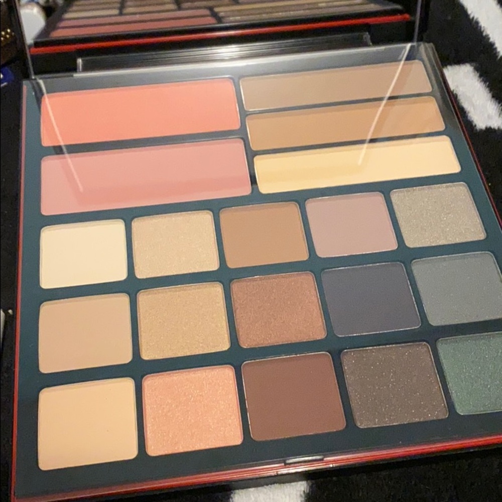 Smash box pallete